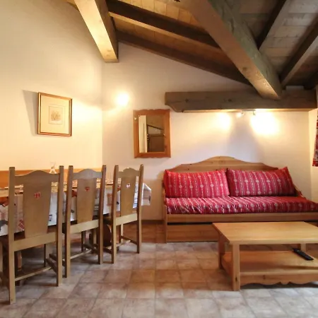 Pour 6 Au Pied Des Pistes Avec Parking, Balcon Et Wifi - Val Cenis - Fr-1-508-129 Apartment Lanslevillard